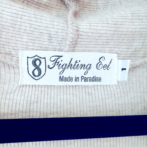 Fighting Eel Oatmeal Colored Cardigan Size Small/Medium - Picture 2 of 7